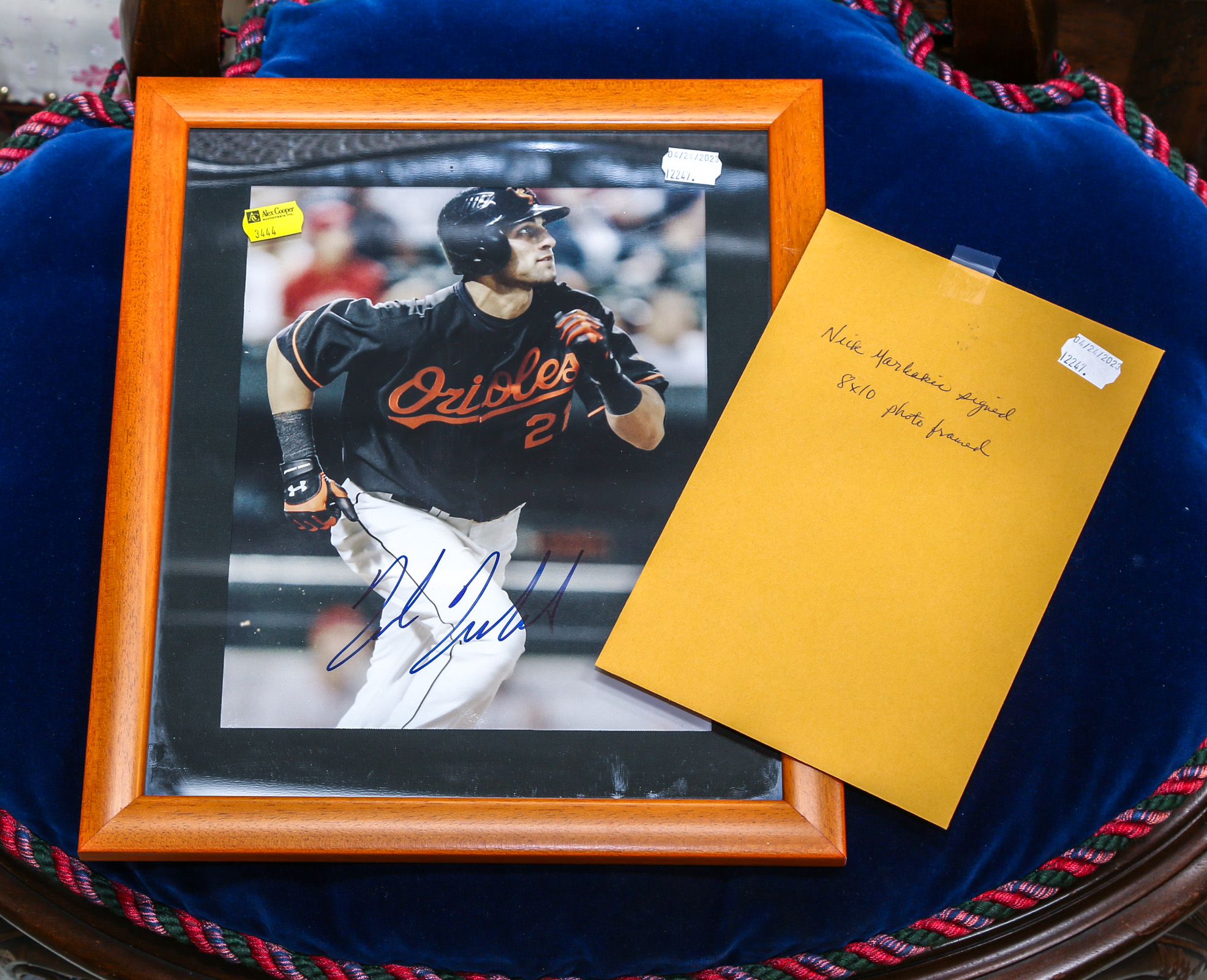NICK MARKAKIS SIGNED PHOTOGRAPH