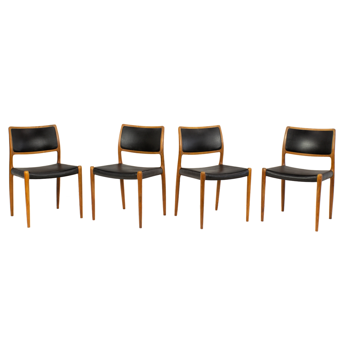 NIELS O. MOLLER, MODEL 80 DINING