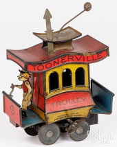 NIFTY TIN LITHOGRAPH WIND-UP T