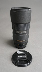 NIKON AF NIKKOR 180MM CAMERA L
