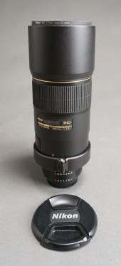 NIKON AF-S 300MM TELEPHOTO LEN
