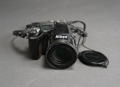 NIKON COOLPIX 5700 5 MEGA PIXE