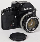 NIKON F2 BLACK BODY, NIKKOR-S