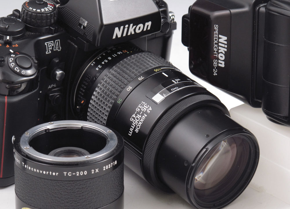 NIKON F4 CAMERA BODY WITH
