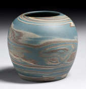 NILOAK POTTERY MISSION SWIRL S