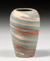 NILOAK POTTERY MISSION SWIRL V