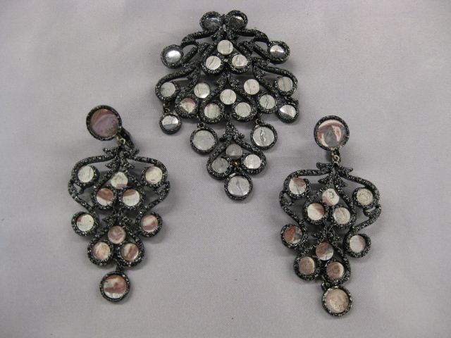 Nina Ricci Pin & Earrings elaborate