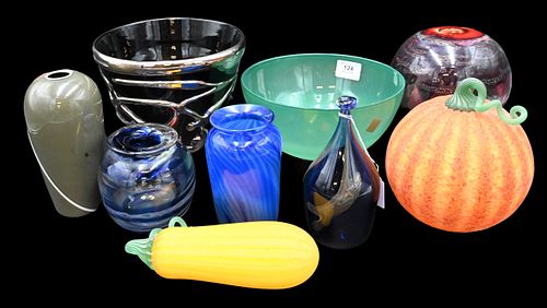 NINE ART GLASS PIECESNine Art Glass