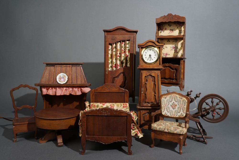 NINE PREDOMINANTLY MAHOGANY
