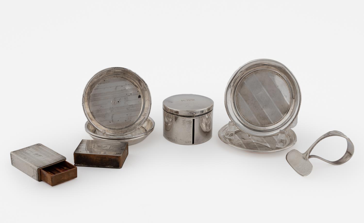 NINE STERLING SILVER TABLE ARTICLES