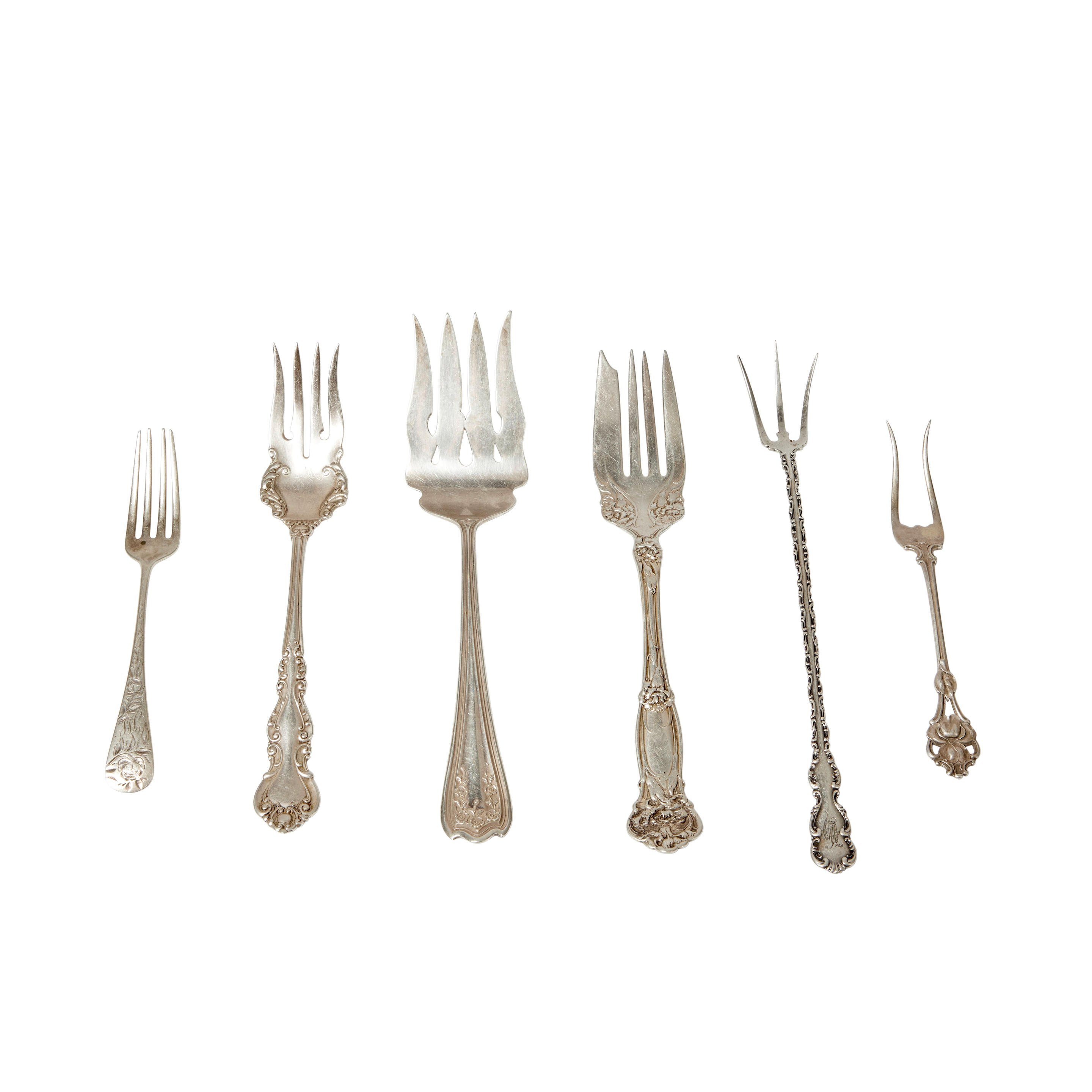 NINETEEN PIECES OF STERLING