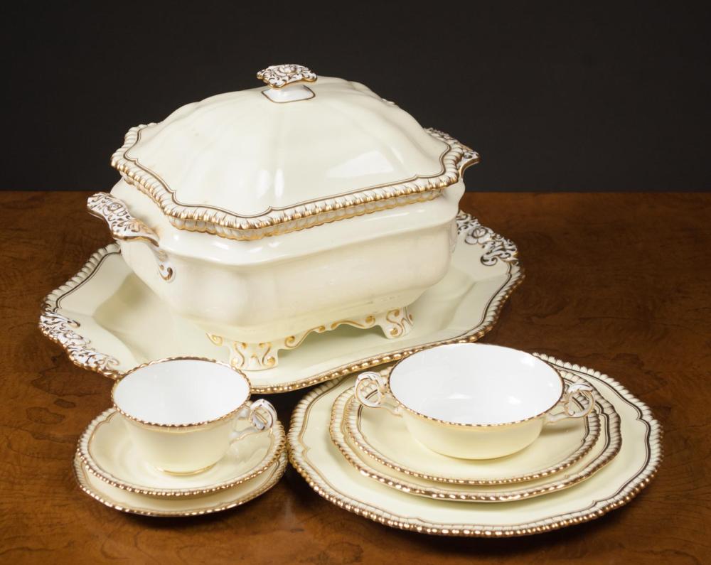 NINETY-EIGHT PIECE SPODE