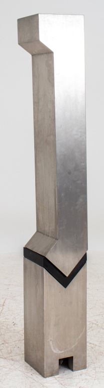 NOGUCHI STYLE MODERN STEEL &