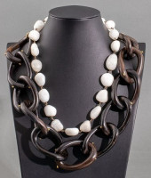 NOLL ATTR. 18K CARVED EBONY &A