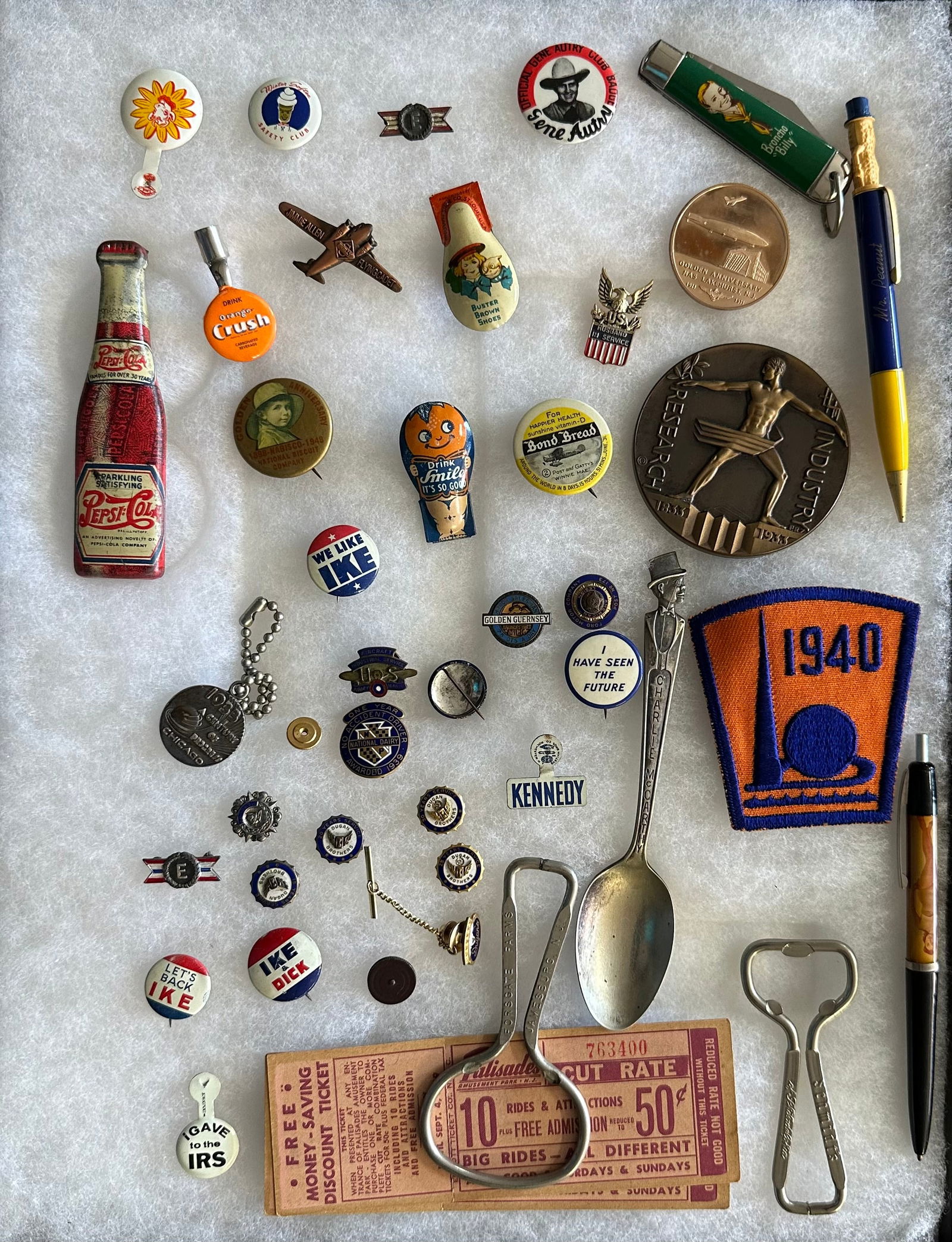 NON AUTO COLLECTION - PINS,