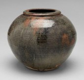 Norah Braden studio pottery (B