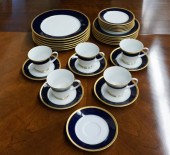 NORITAKE 'LEGACY' 28-PIECE POR
