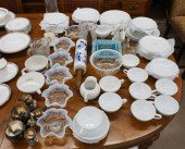 NORITAKE PORCELAIN DINNER SERV