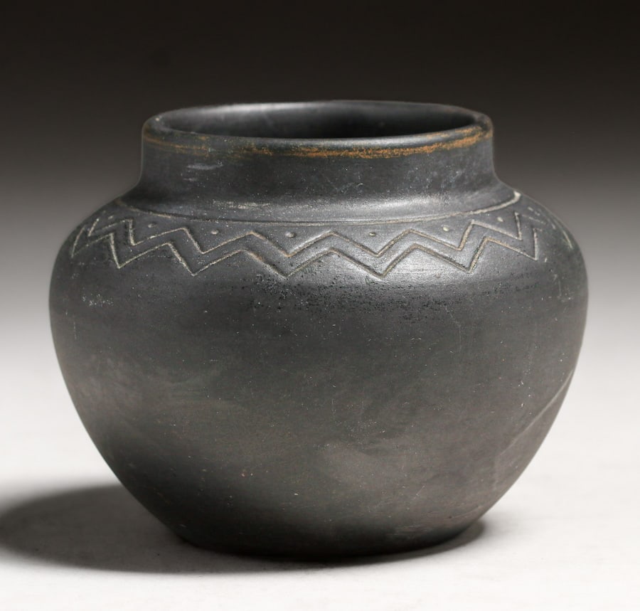 NORSE POTTERY - EDGERTON, WI #44