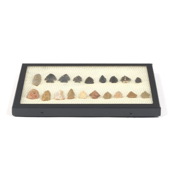 NORTH AMERICAN PROJECTILE POINTS,