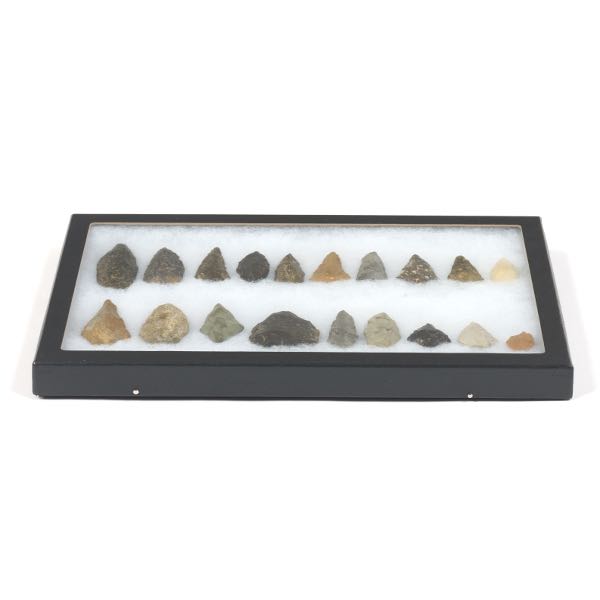 NORTH AMERICAN PROJECTILE POINTS,
