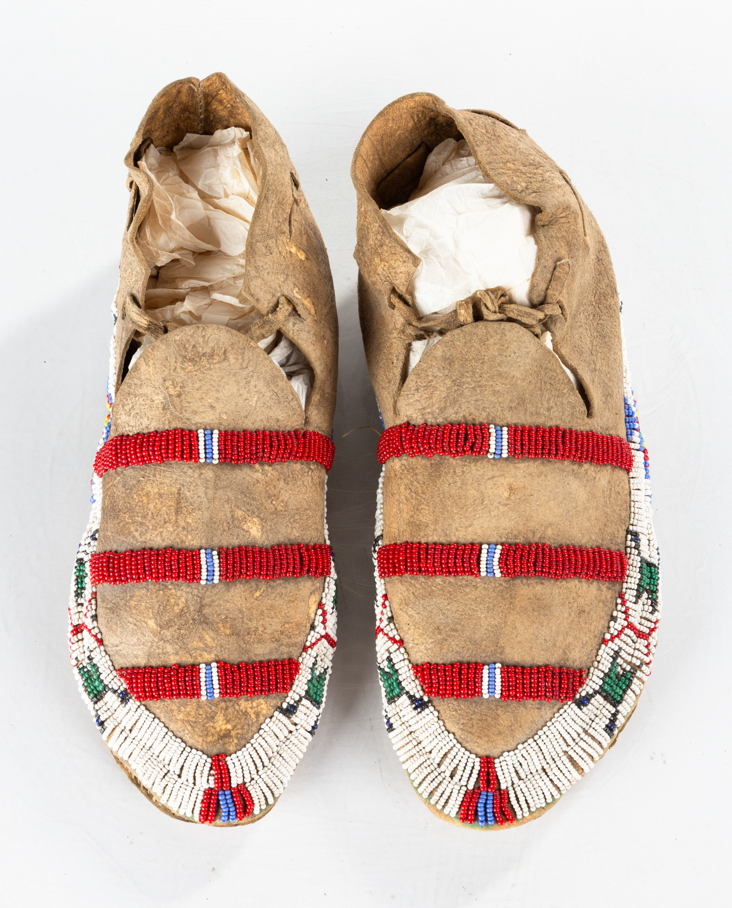 NORTHERN PLAINS MOCCASINS Late