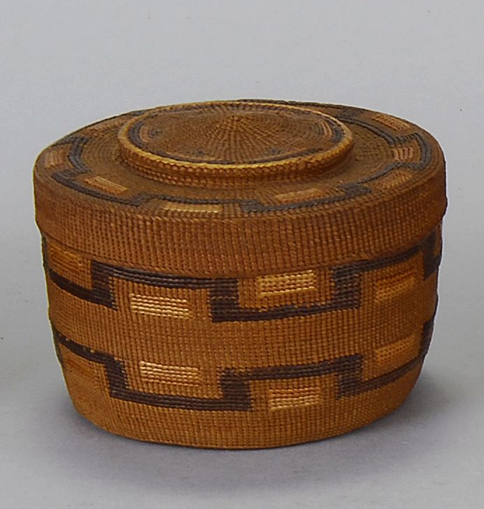 NORTHWEST COASTAL INDIAN RATTLE-TOP