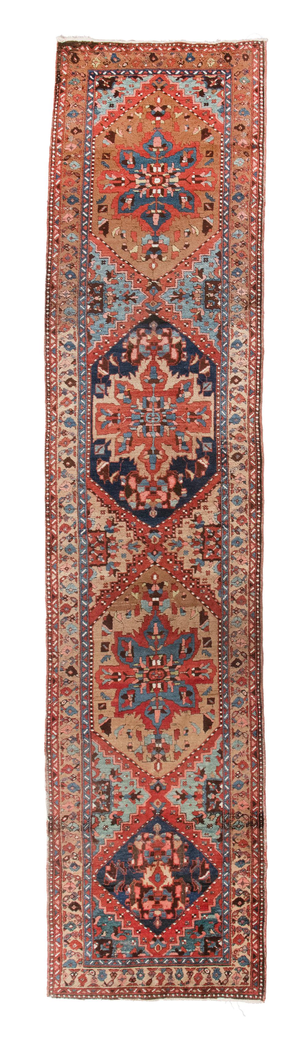 NORTHWEST PERSIAN RUNNER: 3’2” X