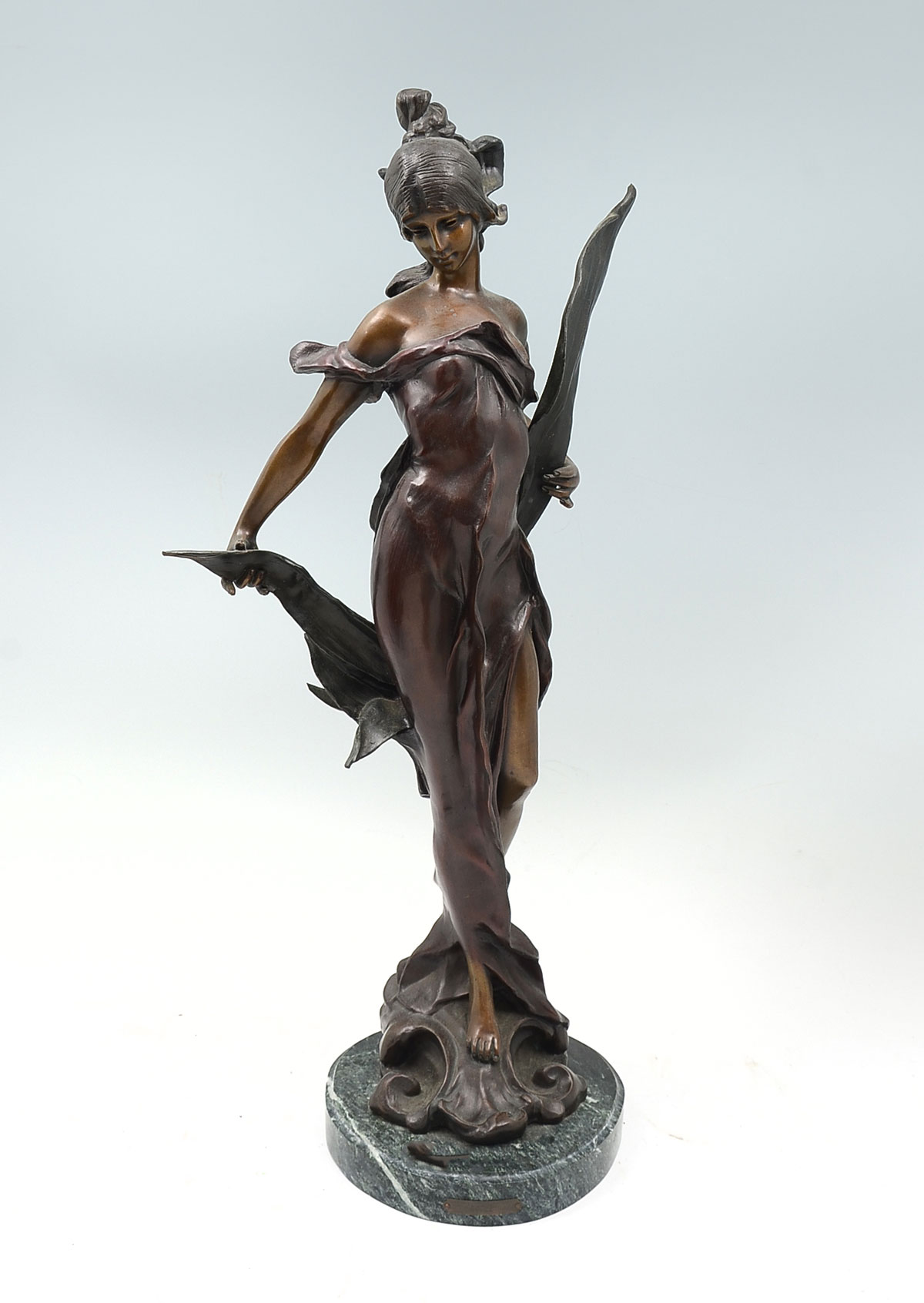 NOUVEAU STYLE BRONZE MAIDEN: 26''