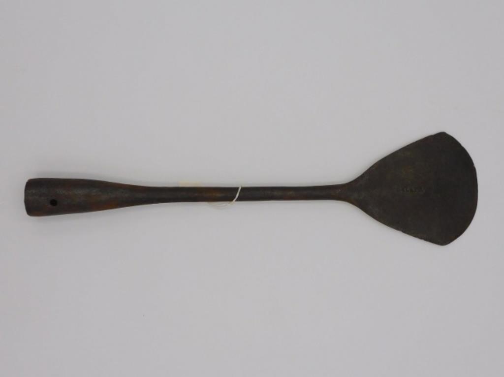 O. SLATE BLUBBER SPADE. 19TH
