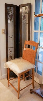 OAK AND UPHOLSTERED BREAKFAST