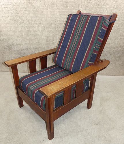 OAK ARTS & CRAFTS MORRIS CHAIR -
