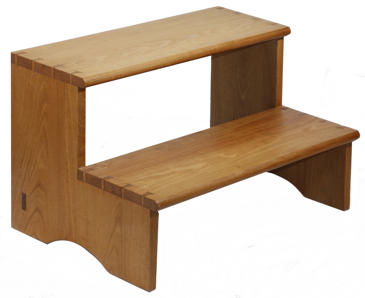 OAK DOVETAIL LIBRARY STEPS Custom