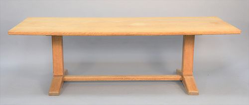 OAK FARM-STYLE TABLE WITH TRESSEL