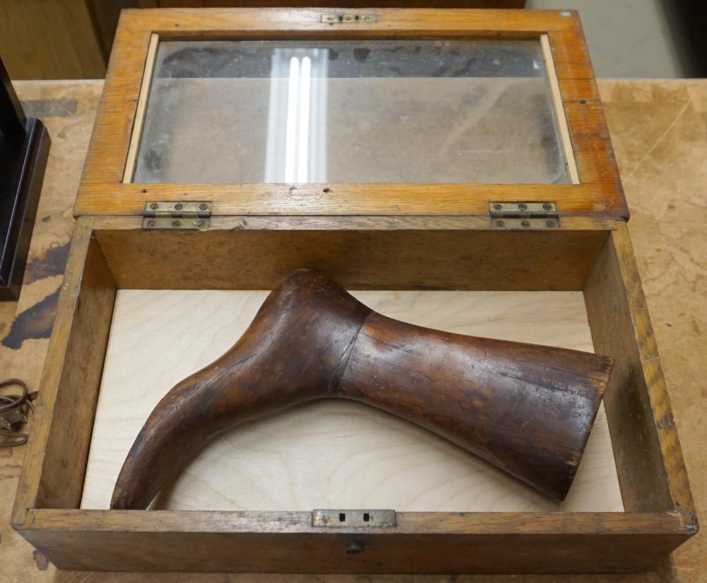 OAK HINGED TOP BOX AND WOOD