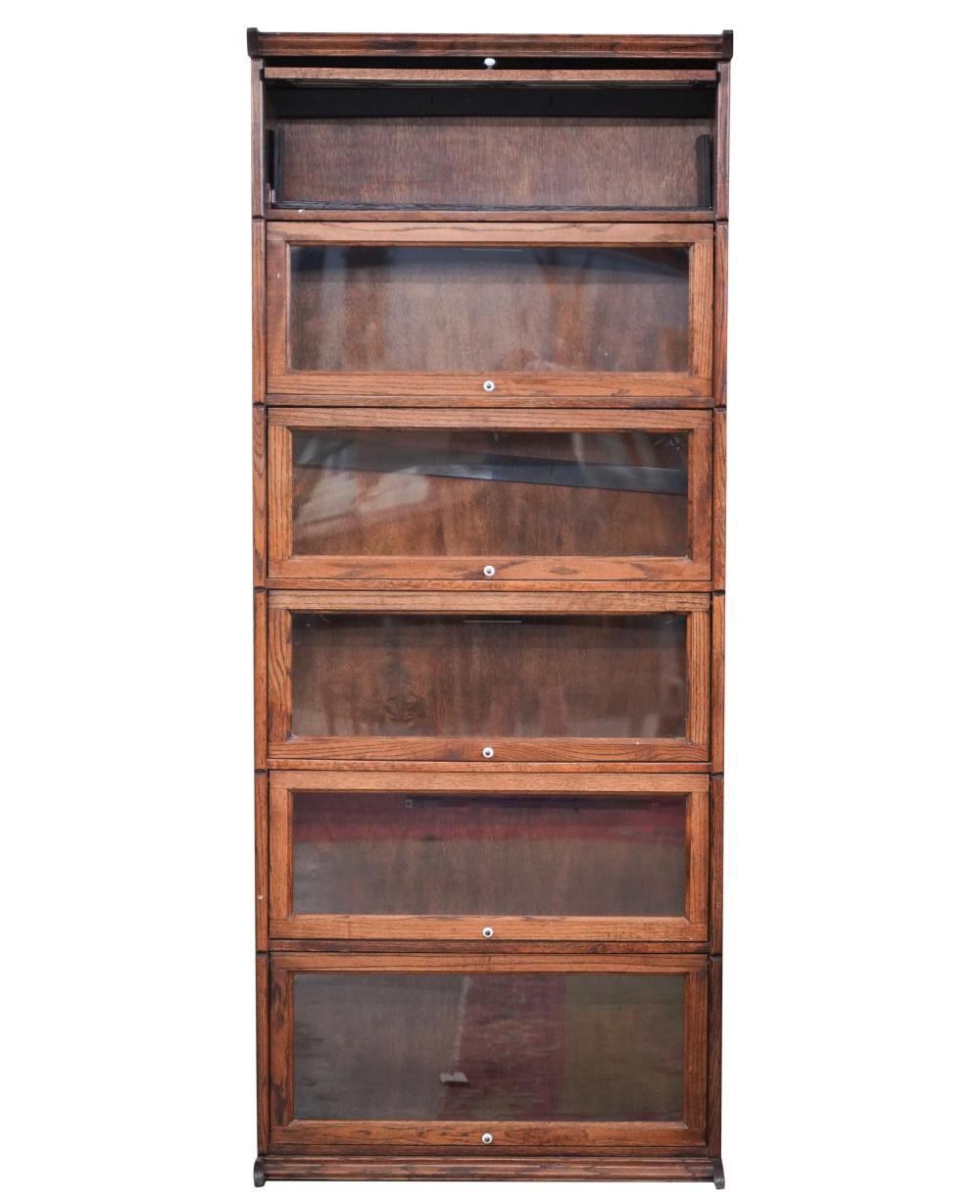 OAK LAWYER'S BOOKCASEOak Lawyer's
