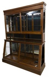 OAK & MIRRORED TWO-PART STORE