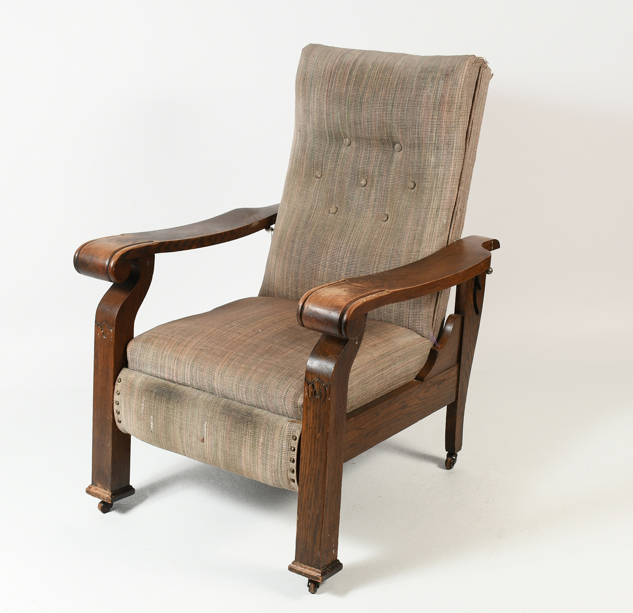 OAK MORRIS ARMCHAIR: Streit