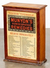 OAK MUNYON'S REMEDIES CABINETO