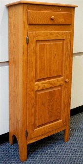 OAK NARROW SIDE CABINETOak Nar