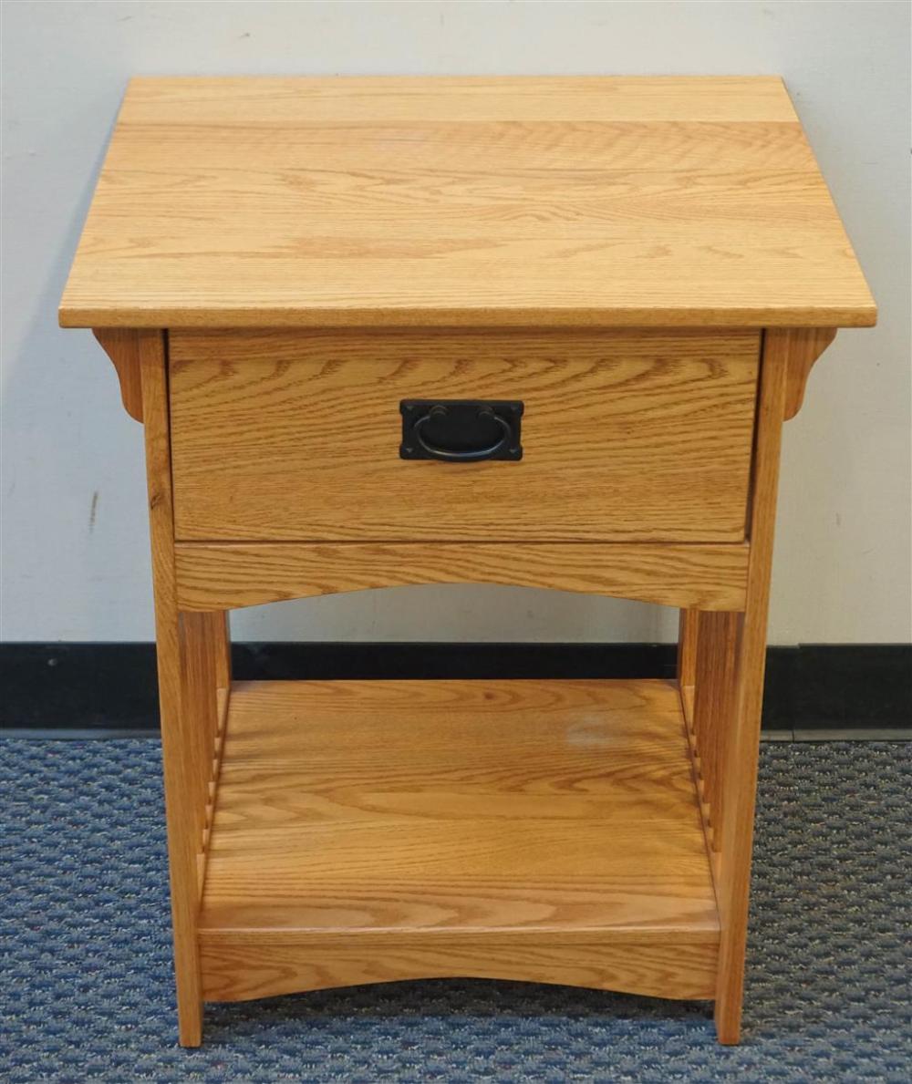 OAK SINGLE DRAWER SIDE TABLE, H:
