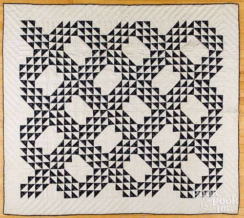 OCEAN WAVES PATCHWORK QUILT, 19TH