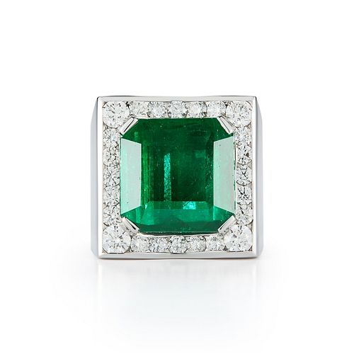 OCTAGON EMERALD MENS RINGOCTAGON