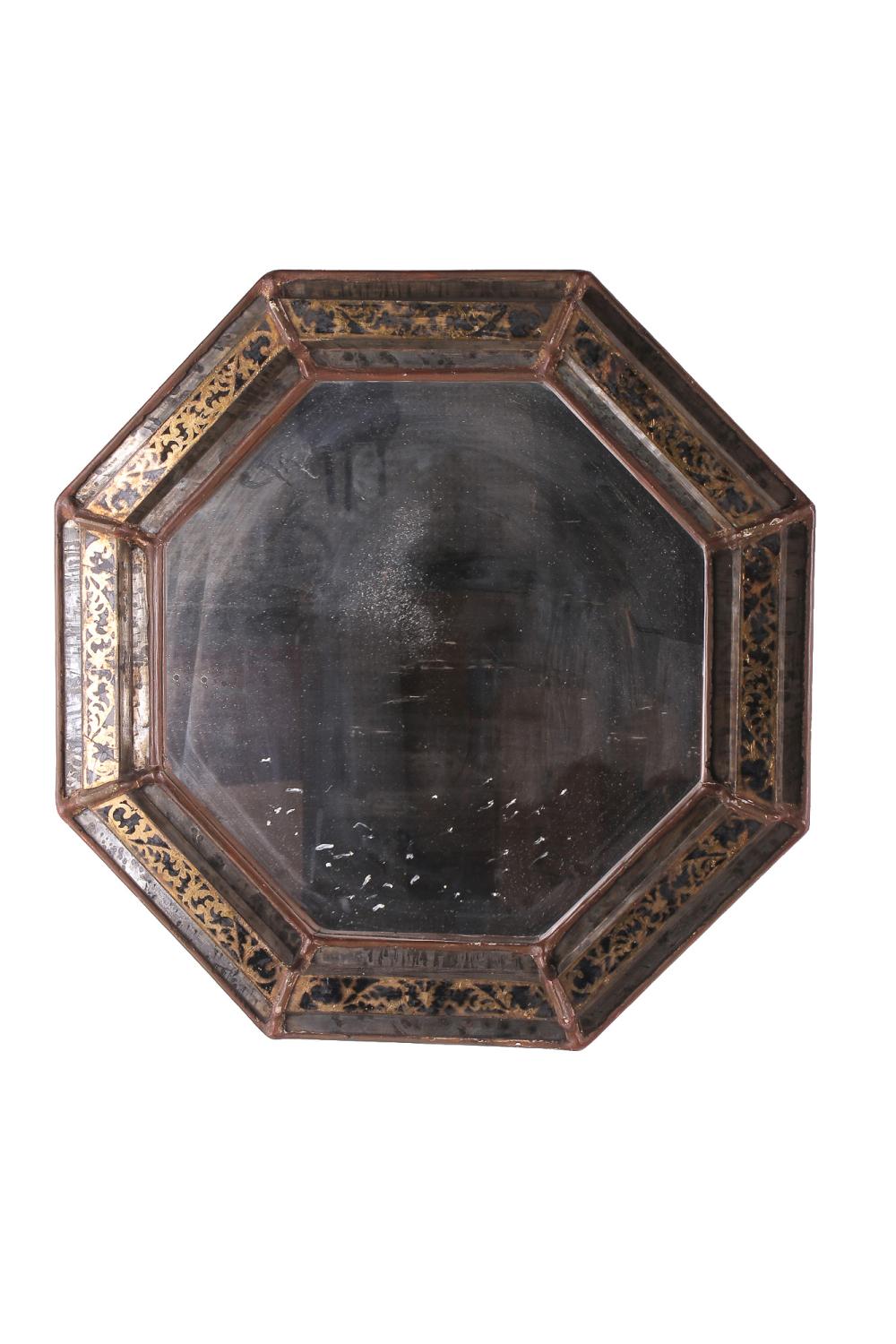 OCTAGONAL MIRRORwith gilt
