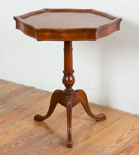 OCTAGONAL TRAY TOP OCCASIONAL