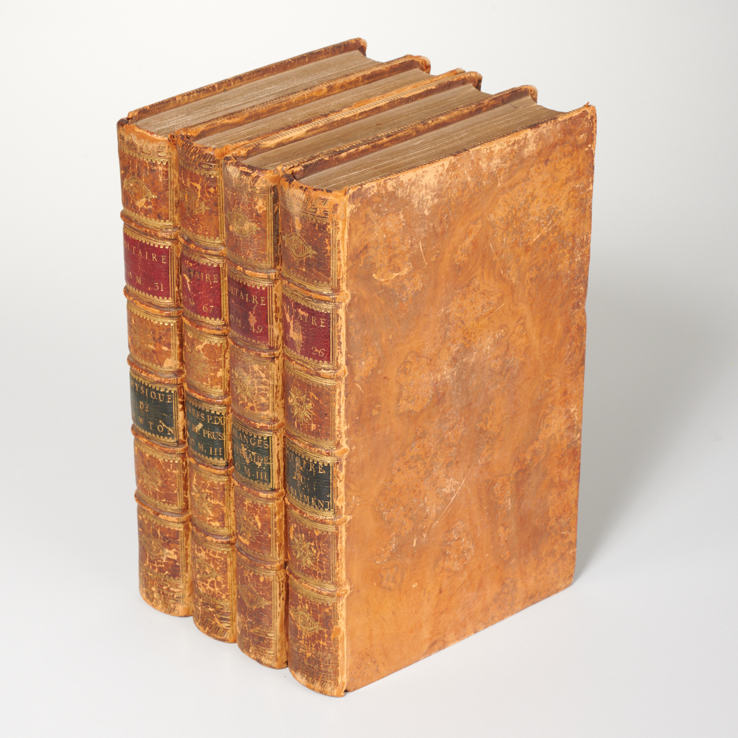 OEUVRES COMPLETES DE VOLTAIRE,