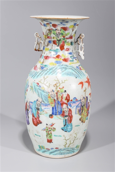 Old Chinese famille rose enameld