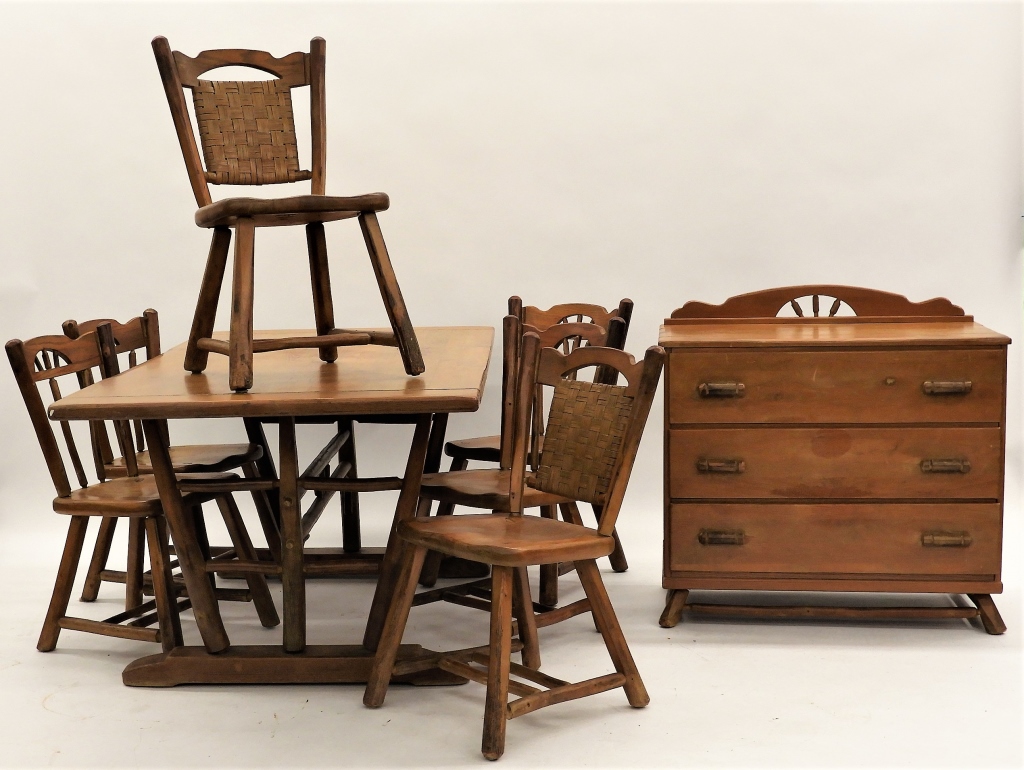 OLD HICKORY ADIRONDACK DINING TABLE