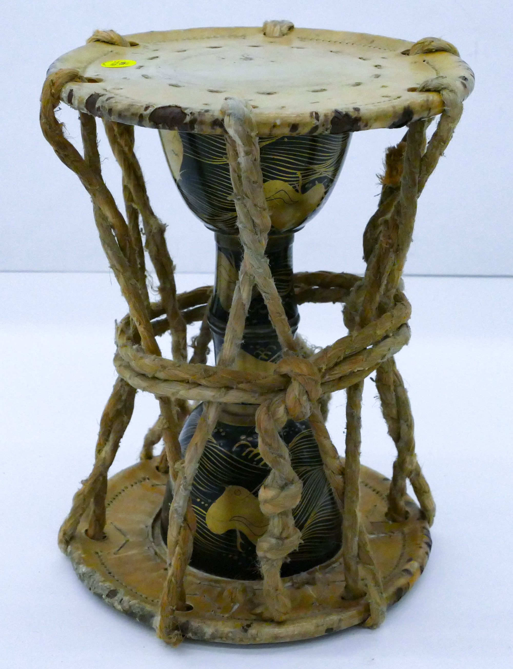 Old Japanese Lacquered Tsuzumi Hand