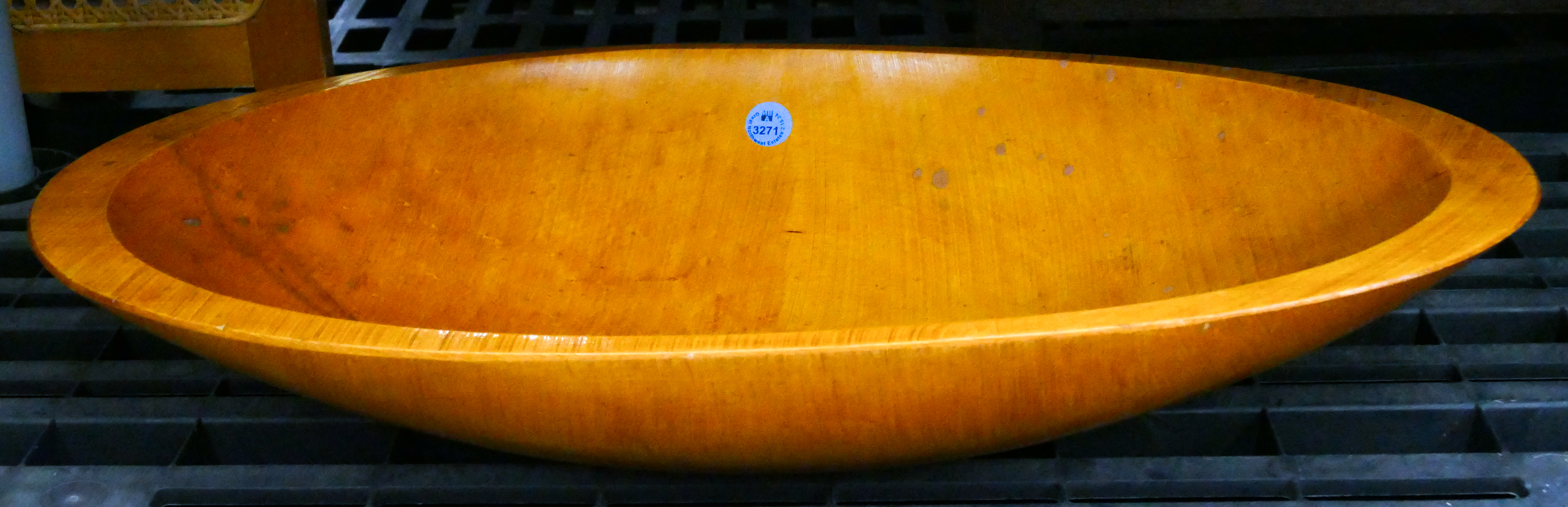Old Pine Oval Wood Dough Bowl 21''